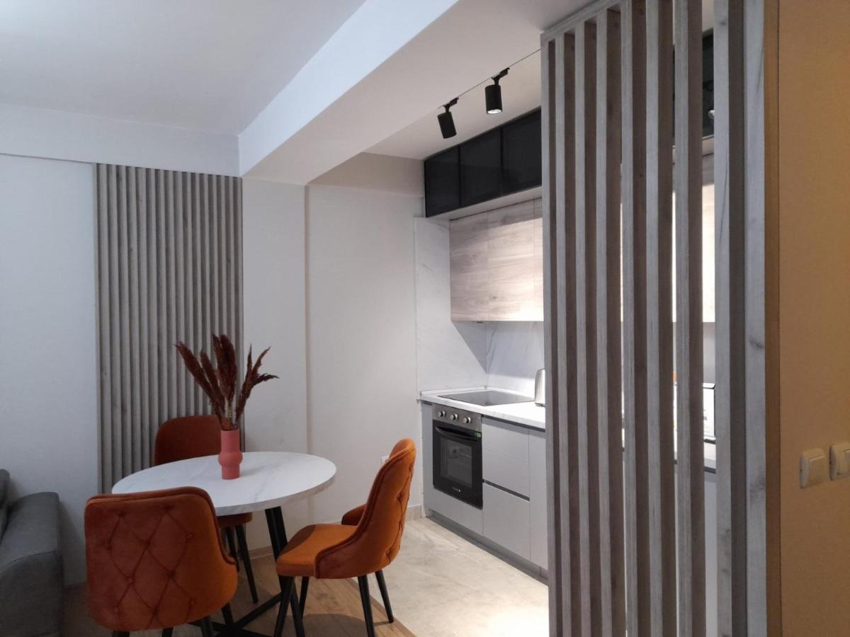 Centar Two Apartment Skopje Luaran gambar